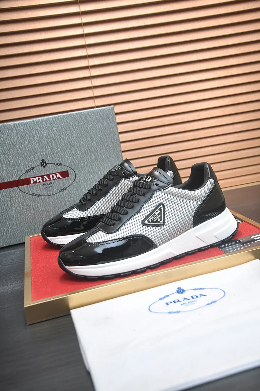 Men's shoes 💰580💶【PRADA】Top original, new season, high quality original goods, top imported calfskin with original imported glue, imported cowhide inside with original cowhide feet, original outsole! Quality guaranteed! Code 38-45 (45 customized)